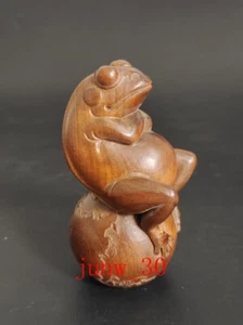 Japanese boxwood hand carved lovely Frog Figure statue netsuke collectable Gift - Picture 1 of 10