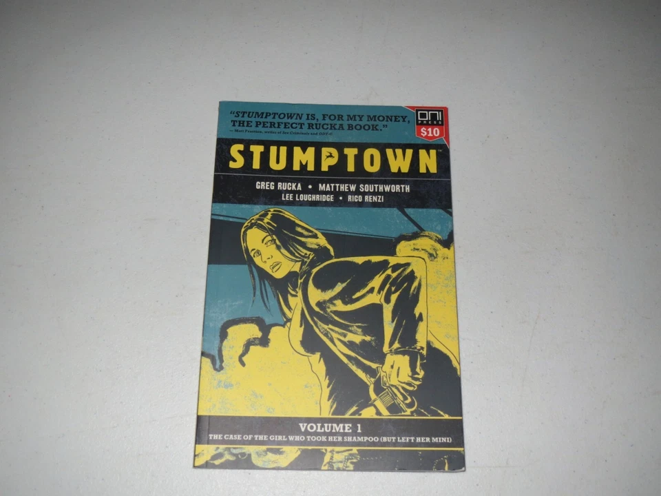 Stumptown Vol. 1: The Case Of The Girl Who Took Her Shampoo  ~ GN  ~ 2017 Oni - Image 1 of 2