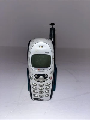 Teléfono celular Verizon Kyocera KWC 2235 negro y gris • Sin probar, se vende como está Foto 1 de 2