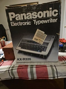 Panasonic KX-R320 elektronische Schreibmaschine mit Karton - Bild 1 von 2