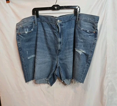 Pantalones cortos de mezclilla rectos holgados de tiro alto lavado medio talla grande 28 Old Navy para mujer Foto 1 de 3
