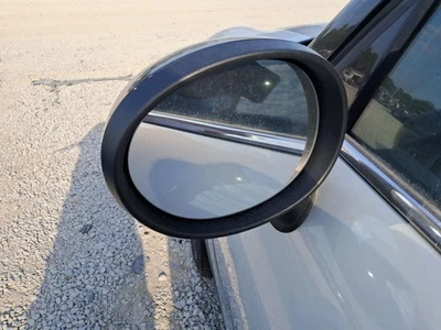 Mini Cooper 2015 espejo retrovisor lateral del conductor OEM eléctrico plegable 4 puertas HTBK WHT PM usado Foto 1 de 4