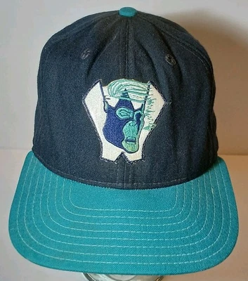 Size 7 1/4 1990s Vintage New Era Pro Model Hat Cap USA Logo Comic Super Hero ? - Image 1 of 4