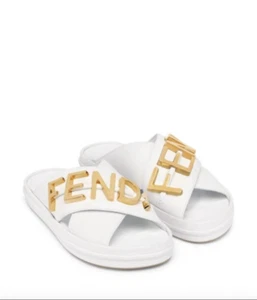Sandalia Fendi plataforma gráfica (mujeres) nueva en caja $1150 en blanco/dorado - ¡talla 37! - Imagen 1 de 17
