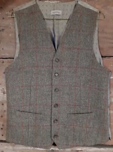 New Mallalieus Samuel Windsor 6 Button Wool Plaid Vest BV7W 01W Sz 40 - Picture 1 of 7