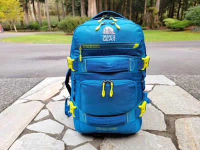 GRANITE GEAR Cross Trek Barrier Hiking Travel Carry On 36L Blue Backpack - Image 1 of 4