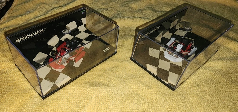 1:43 Minichamps Karts RED + WHITE - Image 1 of 3