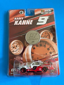 NEW Kasey Kahne #9 Dodge 1:64 Scale NASCAR Diecast Stock Car Winners Circle 2007