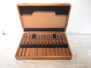 Antico set coltelli R Wallace 1835 placcato argento 12 pezzi con scatola portaoggetti - Foto 1 di 8