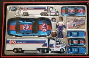 Richard Petty #43 Collector Set Trucks Cars Collector Cards and Action Figure !! - Picture 1 of 7