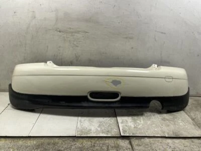 Mini Cooper HT R56 2007 cubierta de parachoques trasero OEM+ (blanco pimienta) Foto 1 de 4