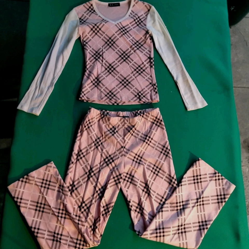 Conjunto de Conjunto IC by Connie K Para Mujer - Talla Pequeña-ROSA/Negro/Blanco Top Pantalones Cortos EE. UU. Foto 1 de 4