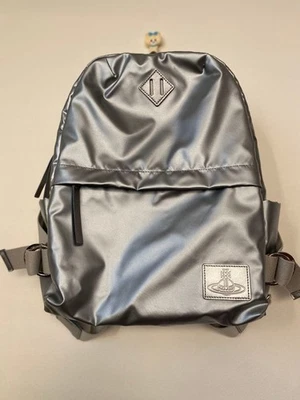 Mochila Vivienne Westwood Madera Plateada Sin Usar Casi Como Nueva 43cm Bolso Foto 1 de 4