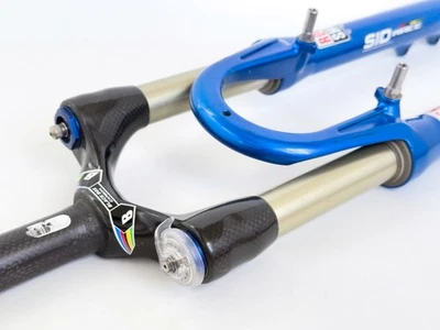 "Horquilla de suspensión de carbono Rockshox SID Race caja negra freno de disco o llanta de 26""" Foto 1 de 4