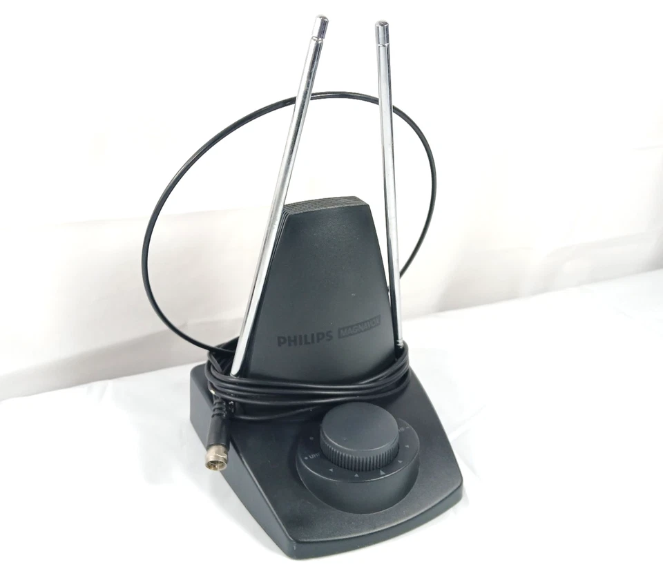 Antena interior Philips Magnavox ManT200 con salida VHF/FM/UHF:75 de ajuste fino Foto 1 de 4