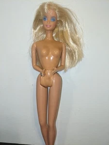 Barbie And The Rockers Doll - Picture 1 of 3