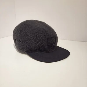Cappello berretto sherpa frantoio unisex The North Face coulisse regolabile isolato - Foto 1 di 11