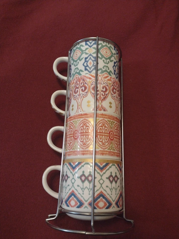Pier 1 One Imports可堆叠咖啡杯手绘带架子。 4件套 — 第 1/4 张图片