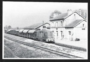 1981 -- PASSAGE DE TRAIN EN GARE DE BEZE . 4A610 - Picture 1 of 1