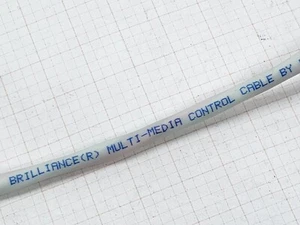 Cable de control multimedia Belden 1502P panel táctil brillante blanco/25 ft - Imagen 1 de 7