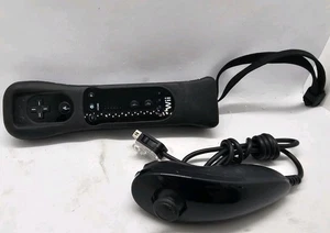 Mando a distancia oficial Nintendo Wii mote OEM con adaptador Motion Plus + Nunchuck - Imagen 1 de 2