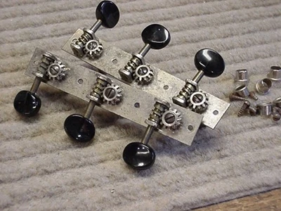 CONJUNTO Sintonizadores Waverly Vintage Pre-Guerra Botones Negros Nacional, Kalamazoo BONITOS Foto 1 de 4