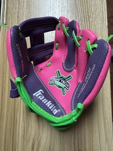 Franklin Sports Kids Baseball Glove AirTech Boys + Girls Youth Teeball Glove 8.5 - Picture 1 of 2