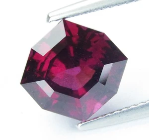 4.58Cts Glorious Natural Pink Rhodolite Garnet 11X10.3mm Fancy Custom Cut - Picture 1 of 4