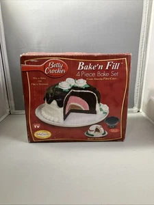 Betty Crocker Bake N Fill 4 Piece Set Mix & Bake Fill Flip & Decorate Dome New!! - Picture 1 of 11
