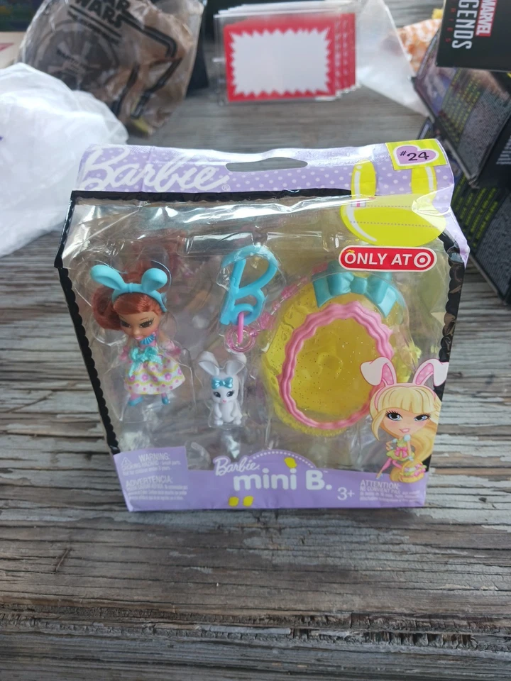 Barbie mini B. #24 Llavero Muñeca de Pascua NUEVO Sellado 2009 Mattel Target Exclusivo Foto 1 de 4