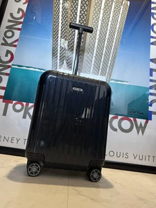 RIMOWA Salsa Air 825.42 granatowa 22L TSA Lock Walizka podręczna Używana - Zdjęcie 1 z 7