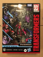 Transformers Studio Series Deluxe Class 52 Chromia, Arcee, Elita-1 3-Pack New