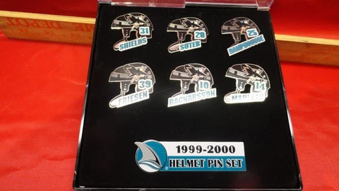 San Jose Sharks- Hockey  helmet pin set 1999-2000 (6) pins  plastic showcase new Cover