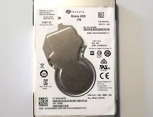 Seagate ST1000LM035 1RK172-286 WU SDM2 China (WL15) 2.5" 1000gb Sata 14APR2018 - Picture 1 of 1
