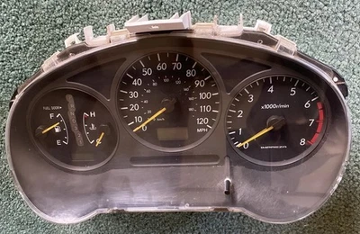 Grupo de velocímetro automático Subaru Impreza 2002-2003 *193 k millas* Foto 1 de 4