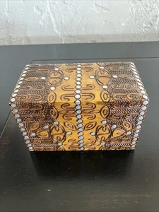 Vintage Polish Hand Carved Wooden 2 Deck Playing Card Storage Box - Picture 1 of 9