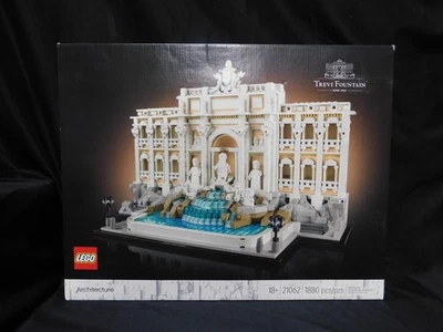 LEGO ARCHITECTURE: Trevi Fountain #21062 (EBT1) - Image 1 of 4