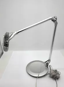 Humanscale Element 790 LED Silver Desk Lamp Working - Picture 1 of 8