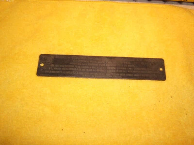 Mercedes W114 250C 6 Cyl 1972 Under hood METAL California Emission OEM 1 Plaque - Image 1 of 4