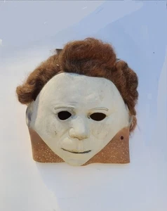 Halloween Michael Myers Deluxe Movie Mask Trick or Treat Studios H2 New - Picture 1 of 8