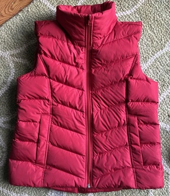 Lands' End Women’s 600 Down Puffer Vest XS Small (2-4) Red Hyper Dry NWT! - Image 1 of 4