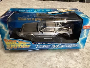 Back To The future Time Machine 1:18 Die Cast Metal Collectible Car - Picture 1 of 5