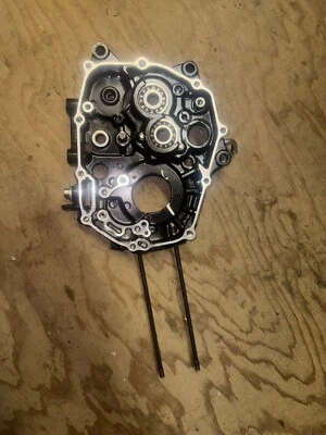 22,23    honda grom  125  right crankcase, 11010-K26-G00 - Image 1 of 4