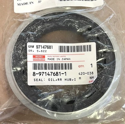 Sello de aceite de buje trasero original Isuzu 8-97147681-1 NPR, NQR Foto 1 de 2
