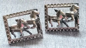 Vtg Horse Racing Jockey Harness Sulky Metal Square Cufflinks 3D Frame Pattern - Picture 1 of 5