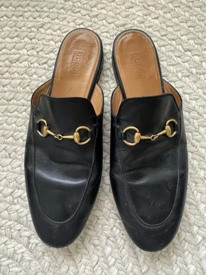 Auténtica Zapatilla Gucci Princetown para Mujer Cuero Negro Mula Talla 39.5 (US 9.5) Foto 1 de 4