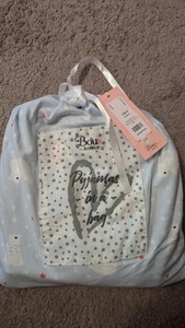 PIJAMA BOUX AVENUE AZUL MEZCLA OSO POLAR EN BOLSO TALLA UK 8 NUEVO SIN ETIQUETAS PRECIO DE VENTA SUGERIDO POR EL FABRICANTE £30 - Imagen 1 de 2