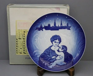 Plato Virgen con Niño Real Copenhague Navidad Recordada 1987 - Imagen 1 de 3