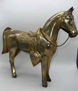 Estatua de caballo de latón - Imagen 1 de 16