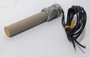 Barber Colman TS-8501 Solid State Outdoor Air Duct Sensor, 1/2" Conduit - Picture 1 of 14